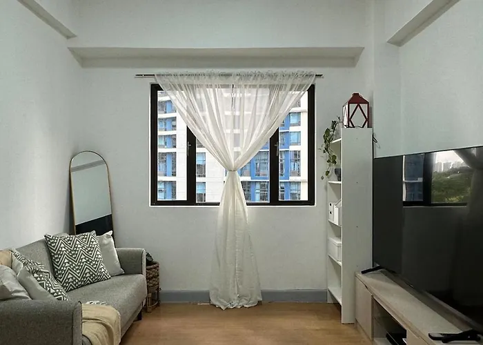 Cozy Urban Retreat In Burgos Circle, Bgc Apartamento Manila